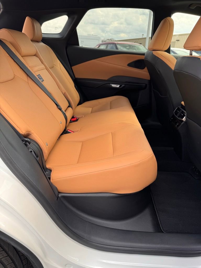 Used 2024 Lexus RX 350 Premium w/ Convenience Package image 13