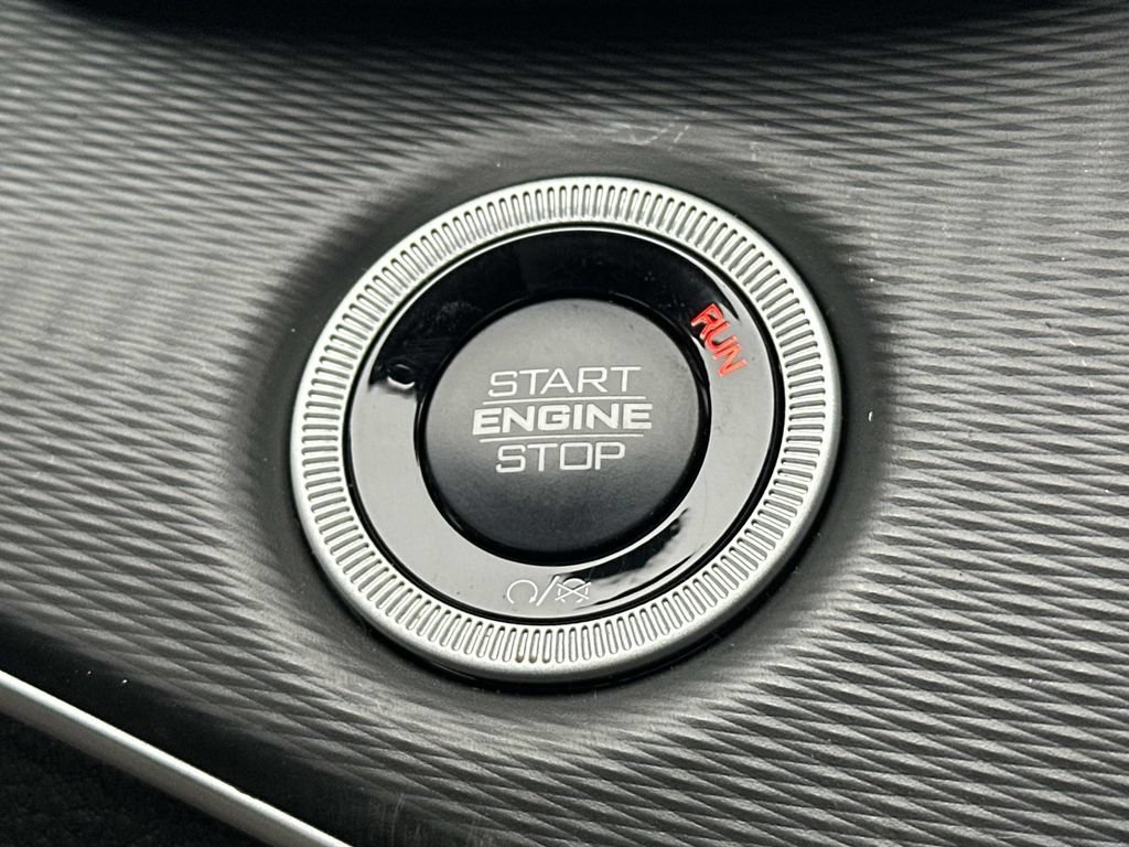New 2026 Jeep Grand Cherokee Laredo X AWD/4WD image 26