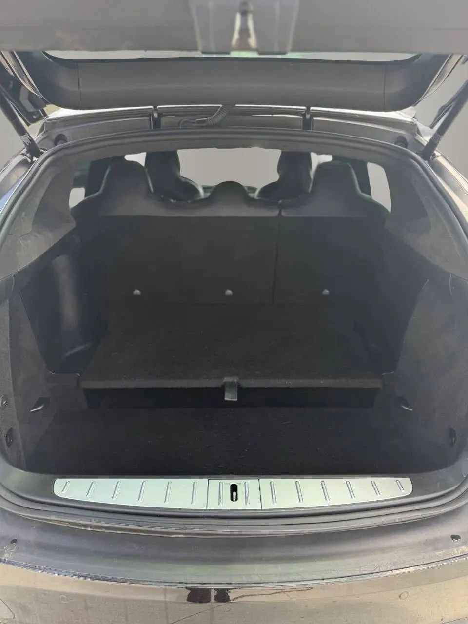 Used 2017 Tesla Model X 75D AWD/4WD image 23
