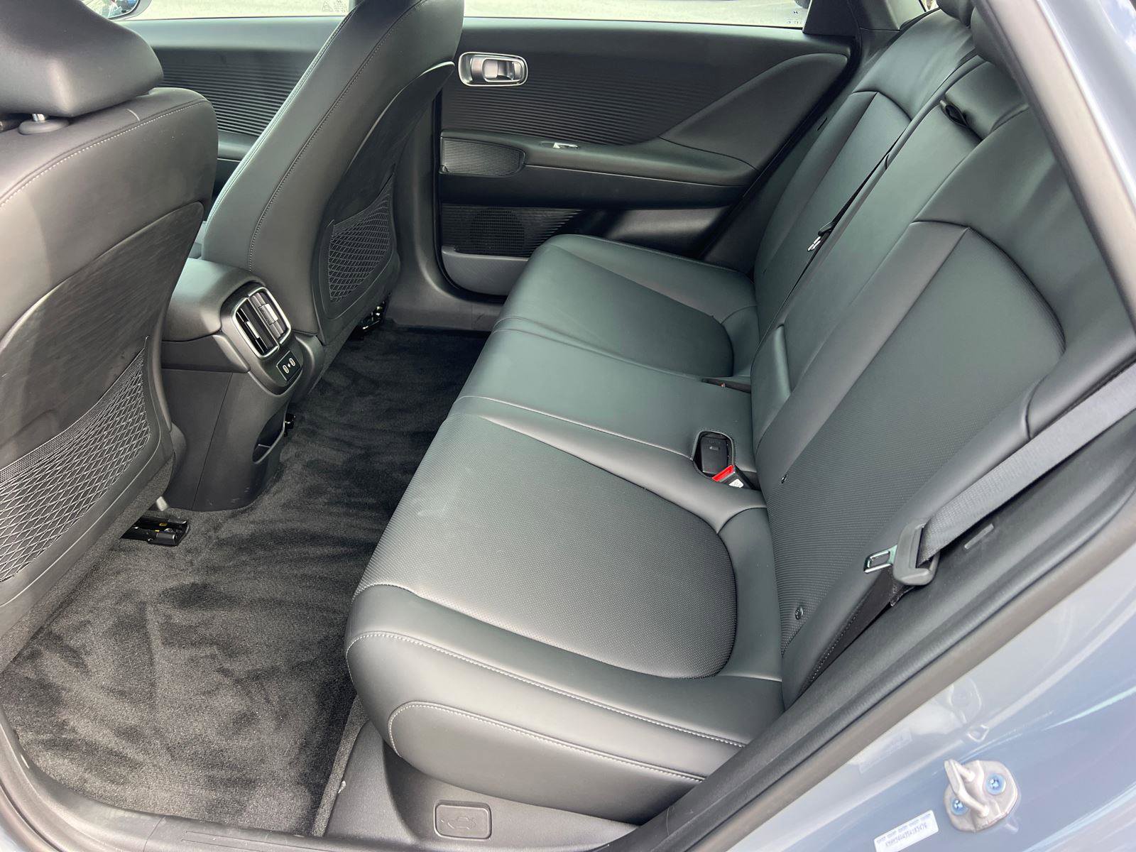 Used 2025 Hyundai Ioniq 6 SEL image 21