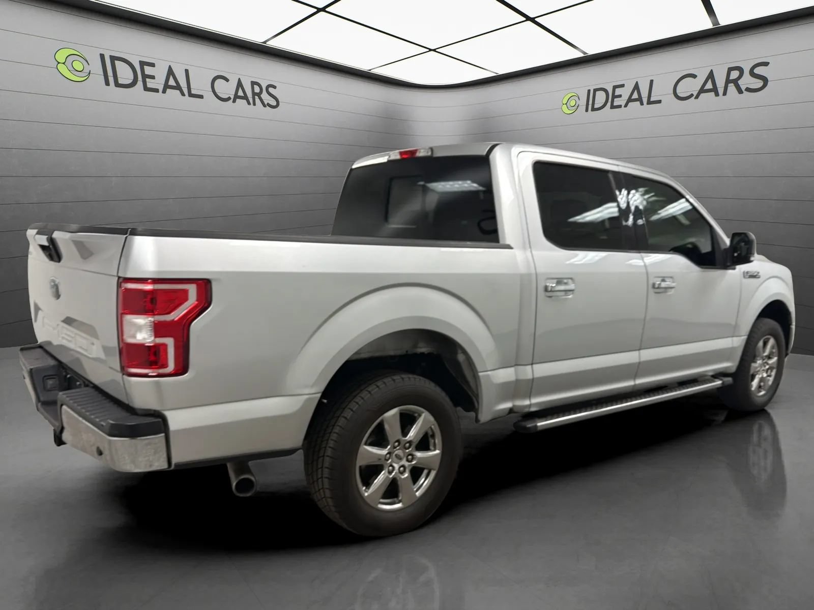 Used 2019 Ford F150 XLT w/ Equipment Group 302A Luxury RWD image 5