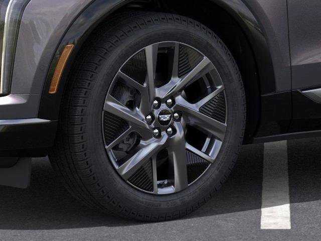 New 2026 Cadillac Optiq Luxury 2 image 9