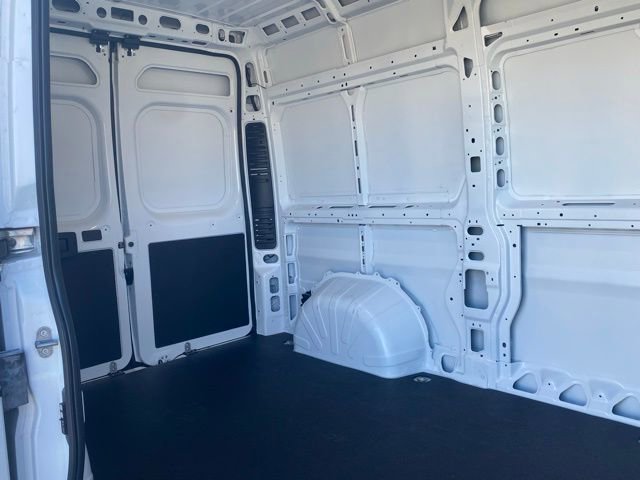 New 2026 RAM ProMaster 2500 w/ Convenience Group FWD image 11