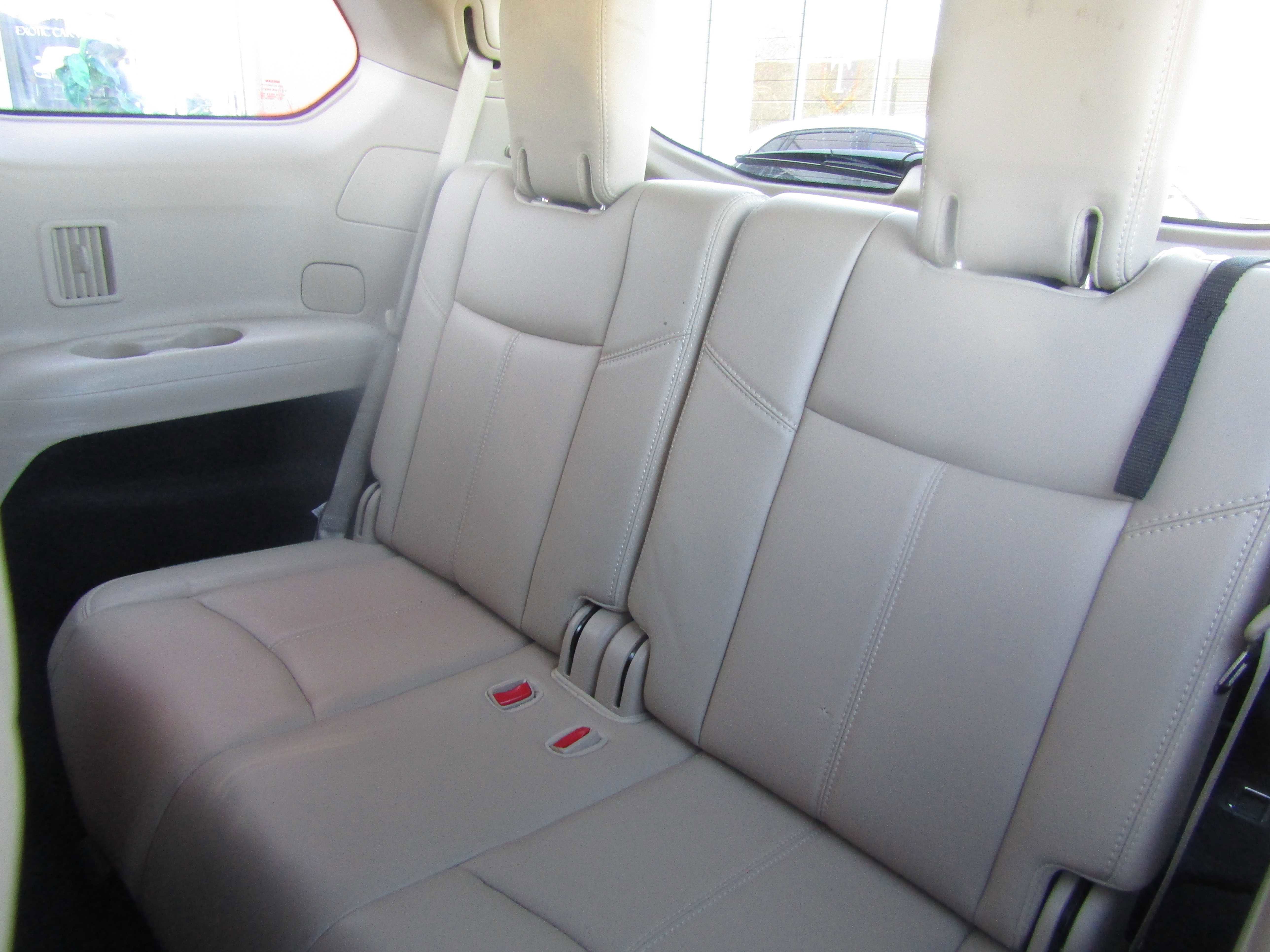 Used 2020 Nissan Pathfinder SL AWD/4WD image 13
