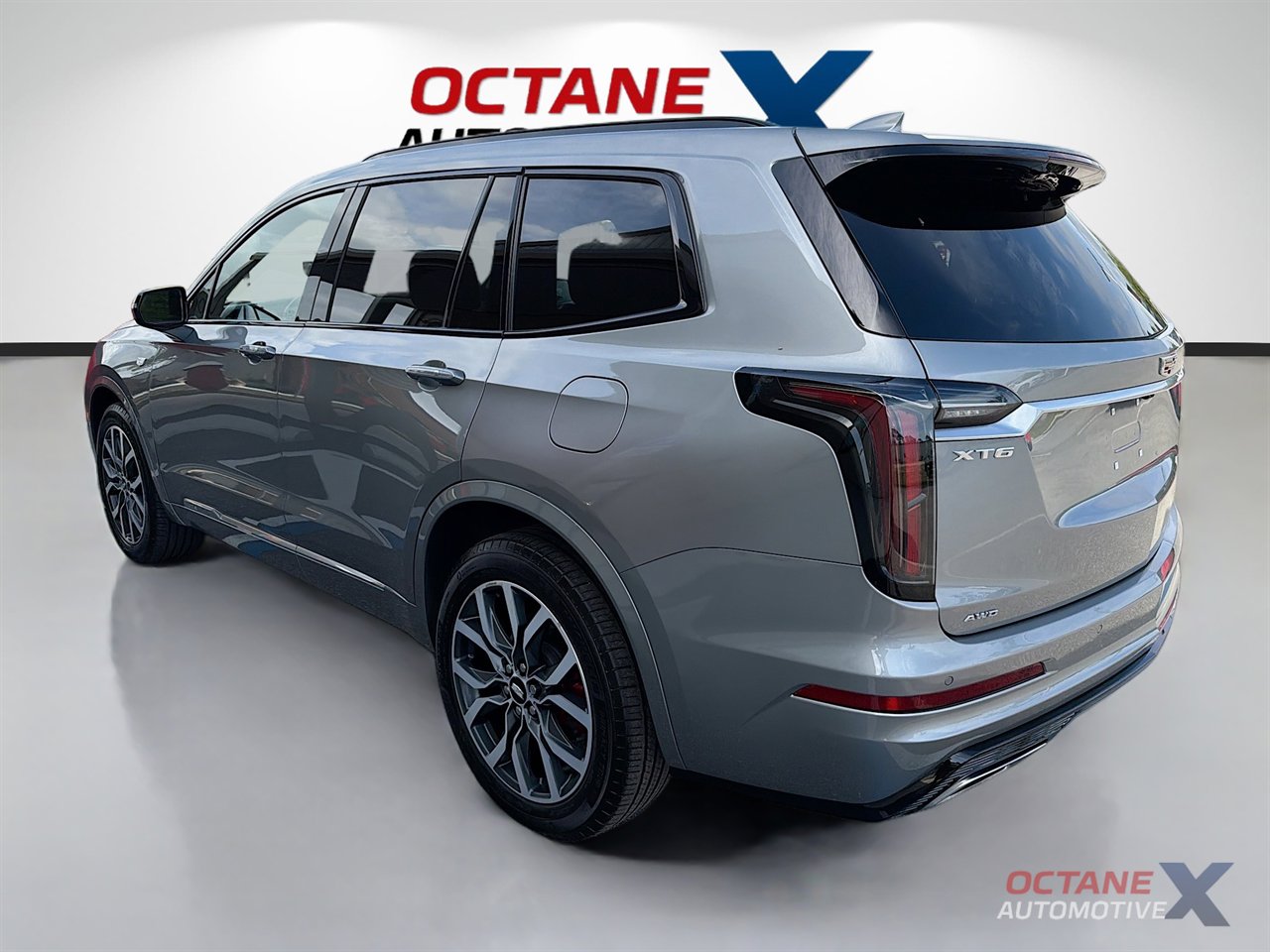 Used 2024 Cadillac XT6 Sport AWD/4WD image 5