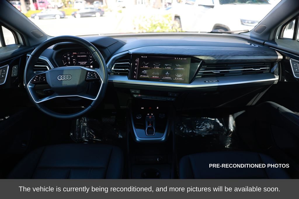 Used 2024 Audi Q4 e-tron Premium Plus w/ Premium Plus image 24