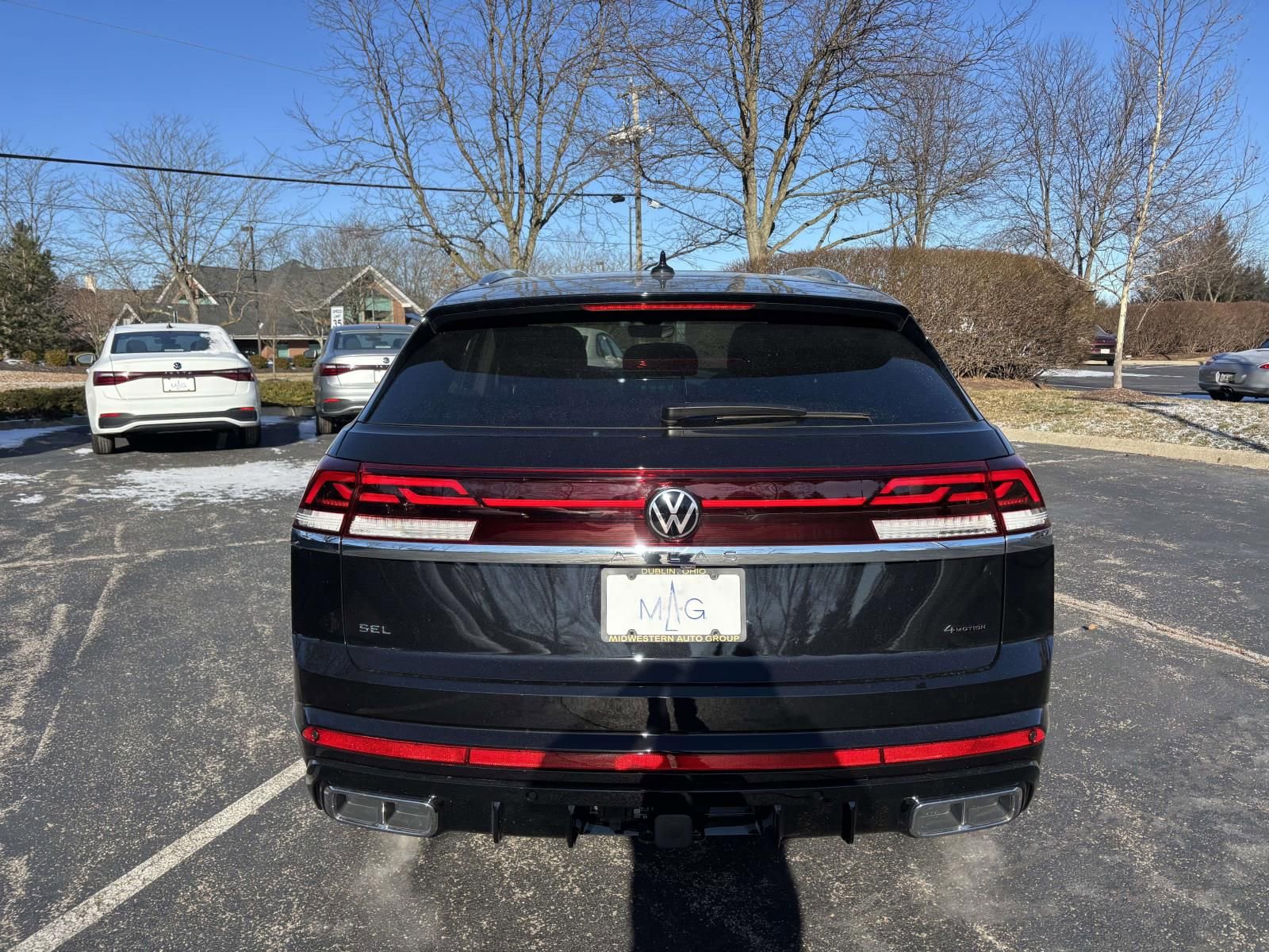 New 2026 Volkswagen Atlas Cross Sport SEL Premium R-Line AWD/4WD image 6