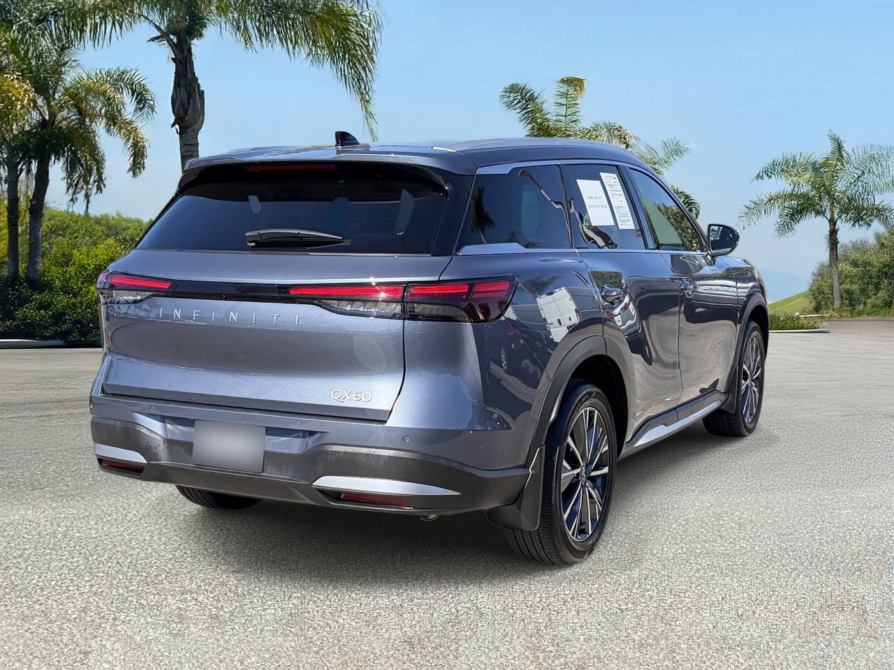 Certified 2026 INFINITI QX60 Luxe w/ Cargo Package FWD image 5