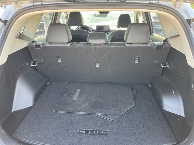 Used 2022 Kia Seltos S FWD image 9