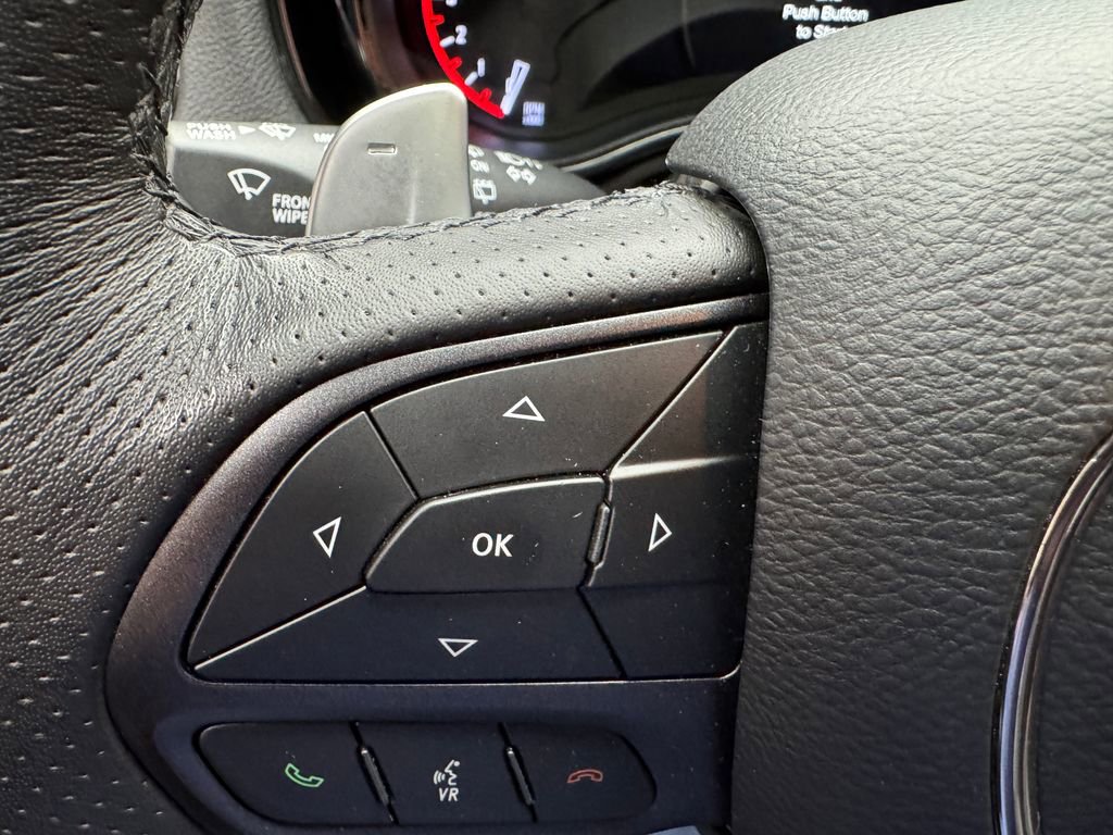 Used 2025 Dodge Durango R/T AWD/4WD image 16