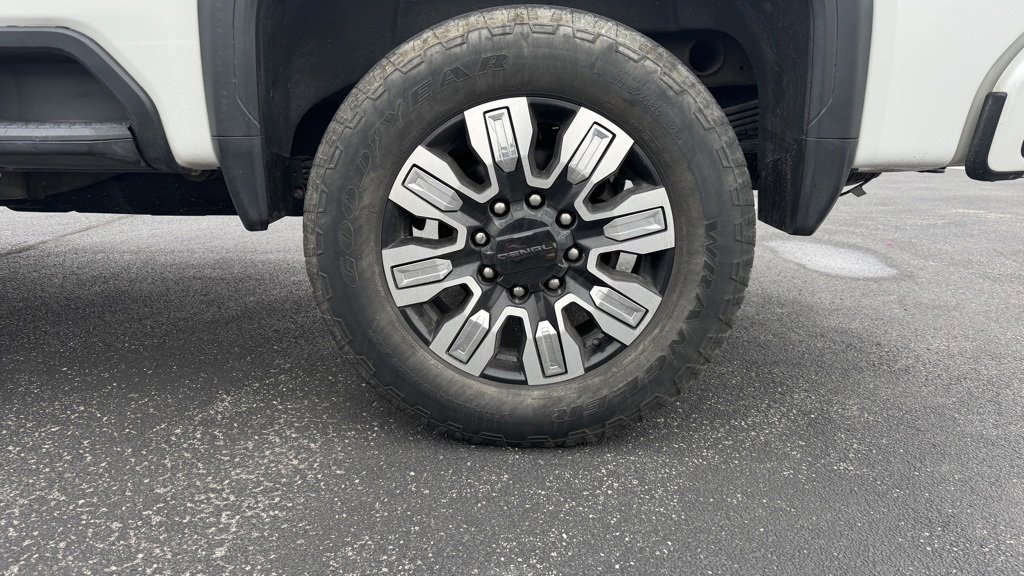 Used 2024 GMC Sierra 2500 Denali w/ Technology Package image 40