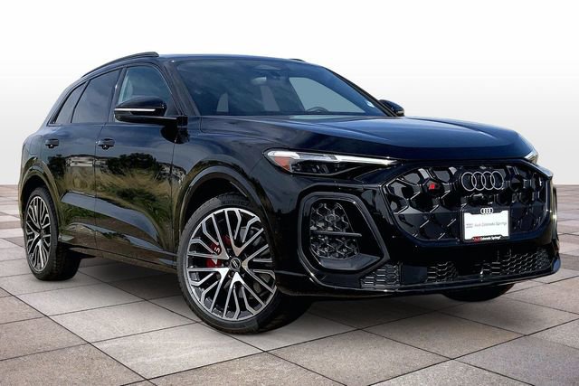New 2026 Audi SQ5 Prestige image 2