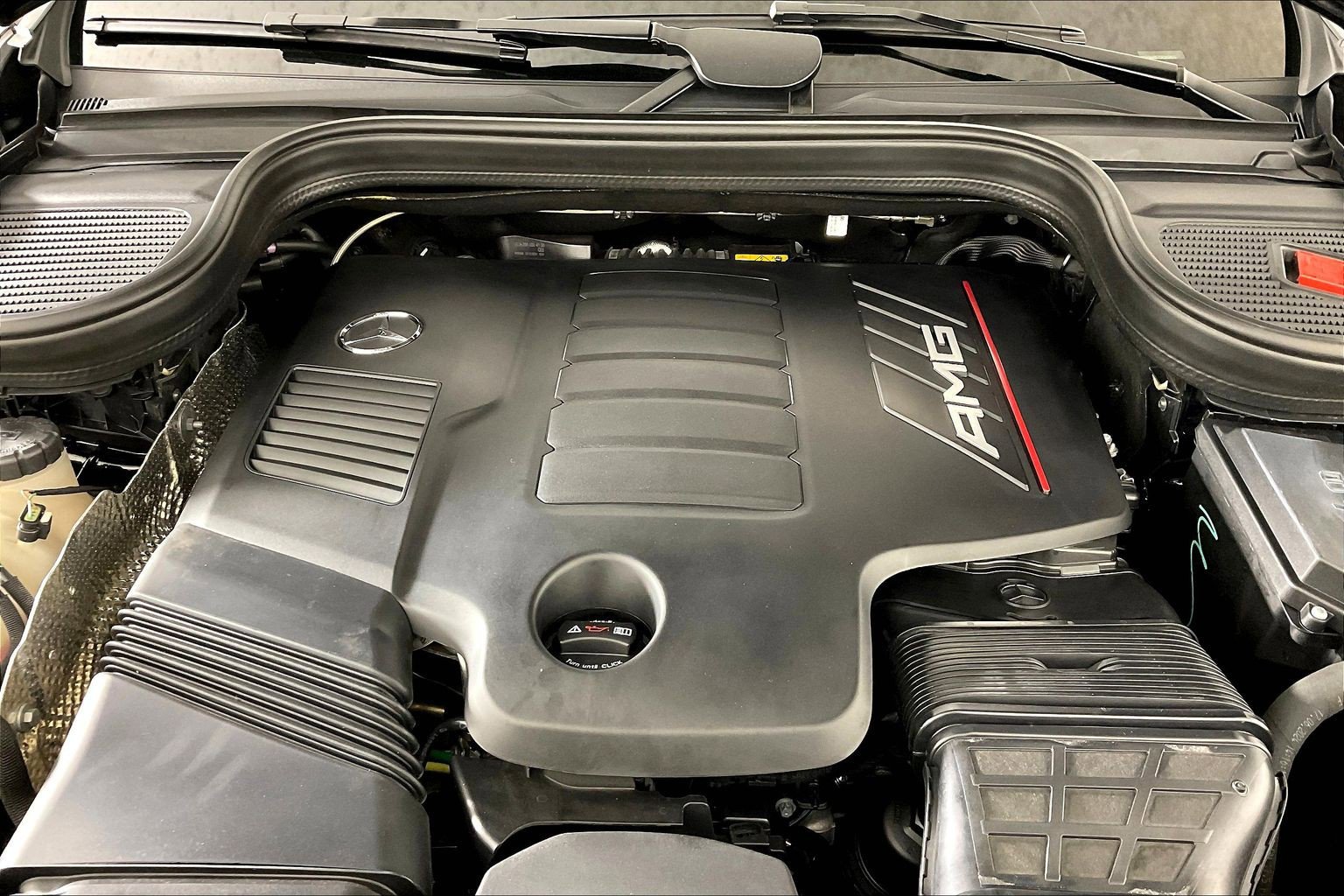 Used 2025 Mercedes-Benz GLE 53 AMG 4MATIC image 28