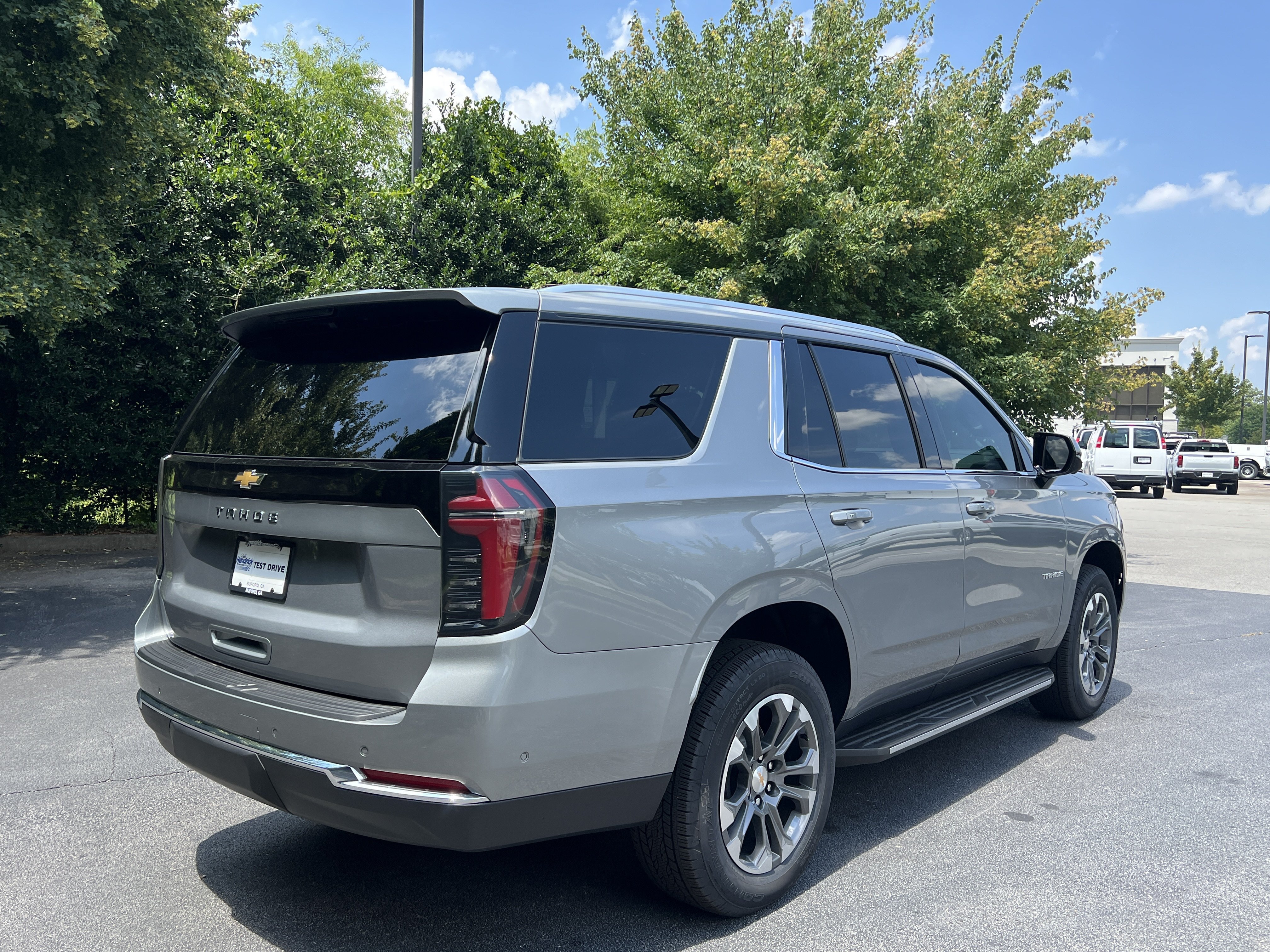 New 2026 Chevrolet Tahoe LS AWD/4WD image 9