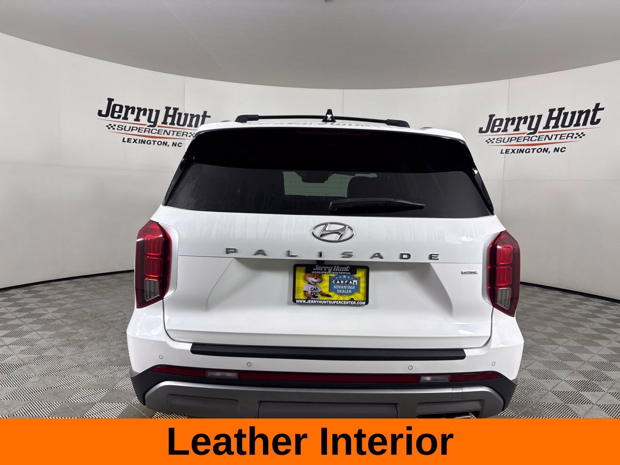 Used 2023 Hyundai Palisade Limited AWD/4WD image 7