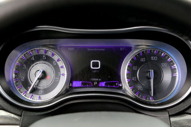 Used 2021 Chrysler 300 Touring w/ Sport Appearance Package image 14