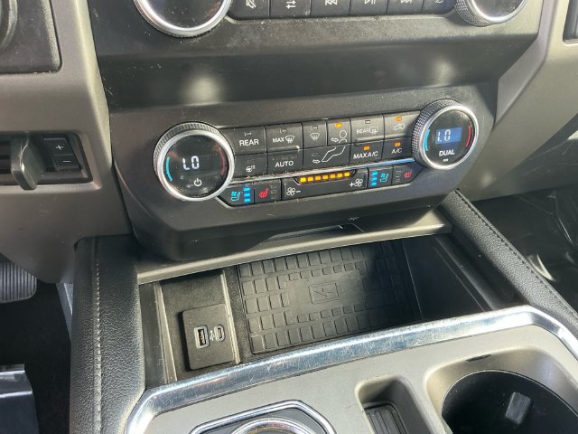 Used 2020 Ford Expedition Max XLT w/ Equipment Group 202A AWD/4WD image 23