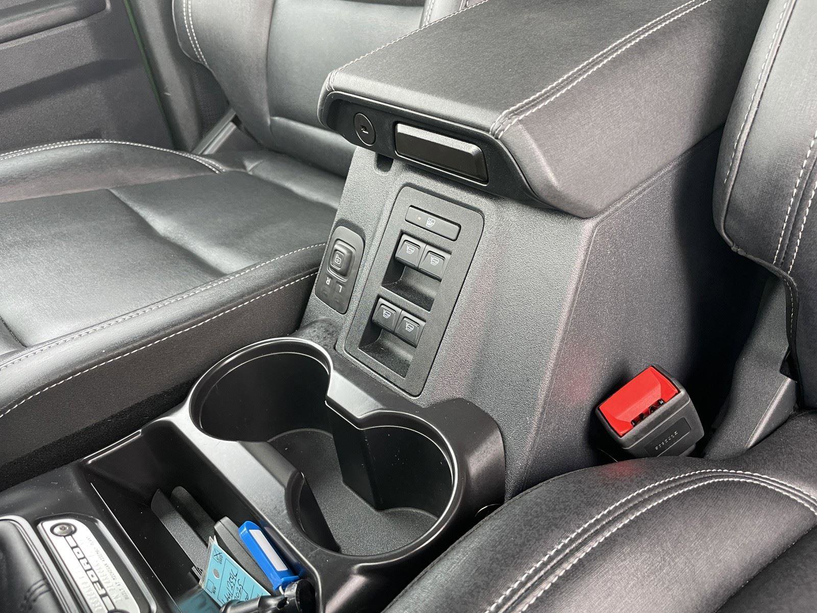 Used 2025 Ford Bronco Badlands w/ Sasquatch Package image 16