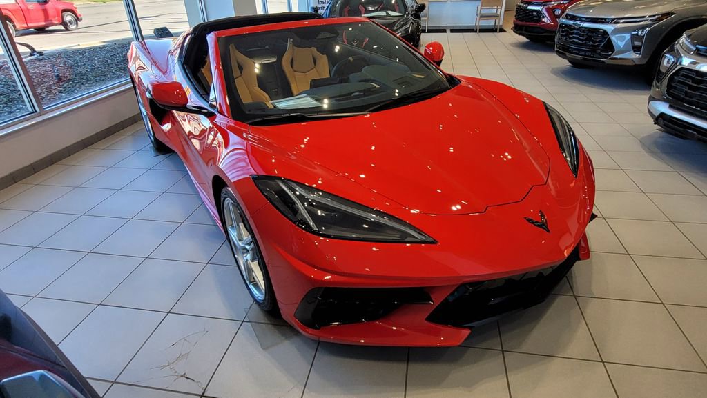 Used 2025 Chevrolet Corvette Stingray Preferred Cpe w/ 2LT image 17