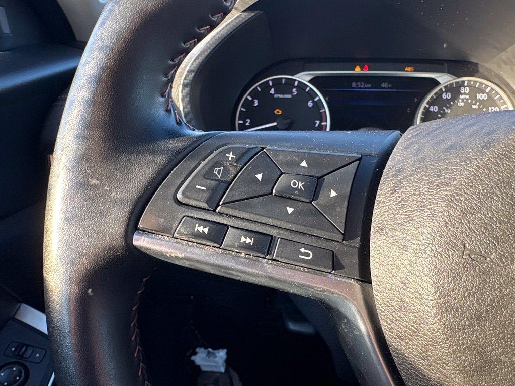 Used 2025 Nissan Sentra SR FWD image 19