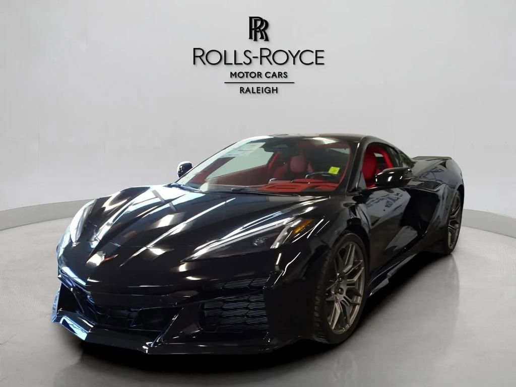 Used 2026 Chevrolet Corvette Z06 RWD image 5
