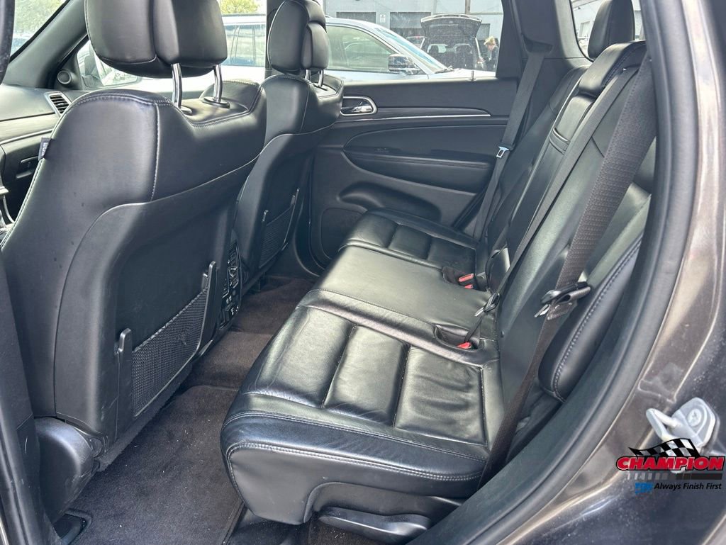 Used 2019 Jeep Grand Cherokee Limited AWD/4WD image 11