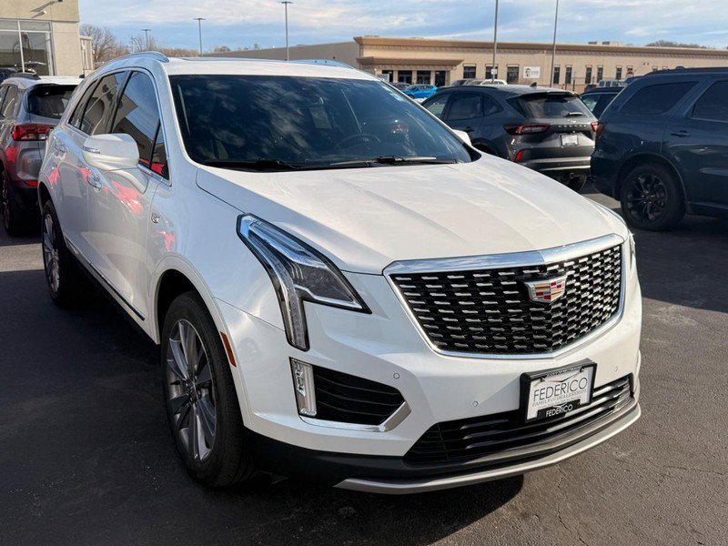 Used 2024 Cadillac XT5 Premium Luxury image 6