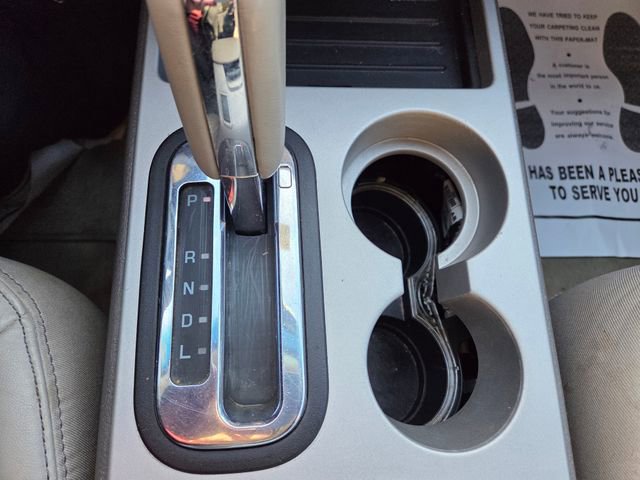 Used 2010 Ford Edge Limited image 26