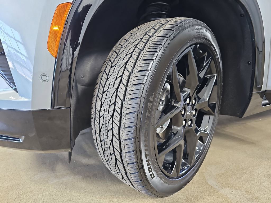 Certified 2025 Chevrolet Traverse RS w/ LPO, Floor Liner Package image 40