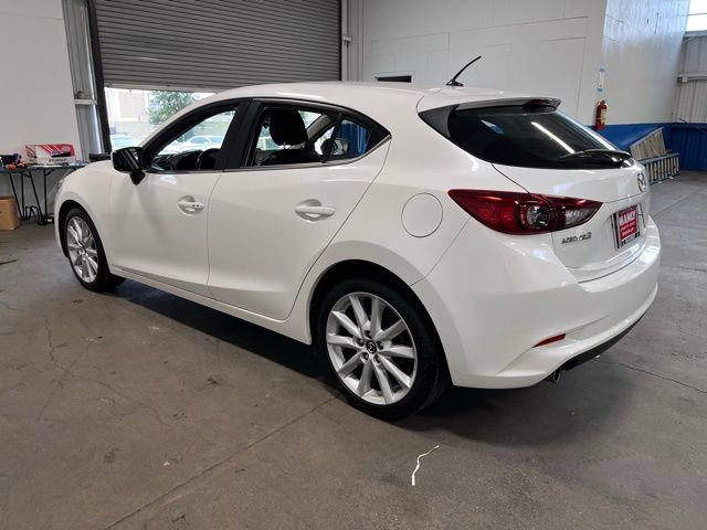 Used 2017 MAZDA MAZDA3 Touring image 5