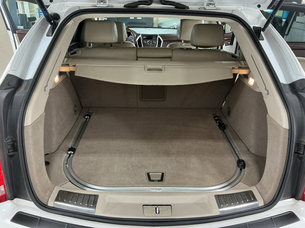 Used 2010 Cadillac SRX Premium image 13