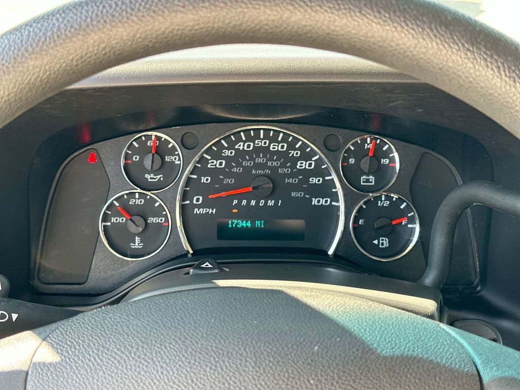 Used 2024 GMC Savana 2500 w/ Driver Convenience Package RWD image 26
