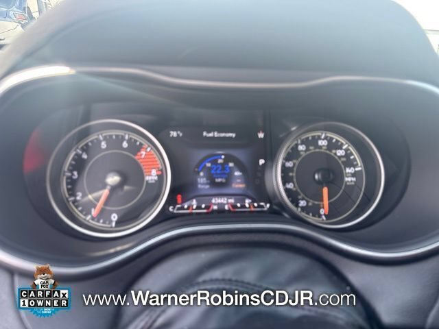 Used 2020 Jeep Cherokee Limited AWD/4WD image 6