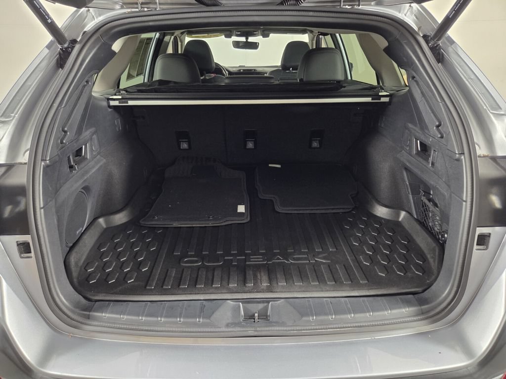 Used 2022 Subaru Outback Limited AWD/4WD image 28