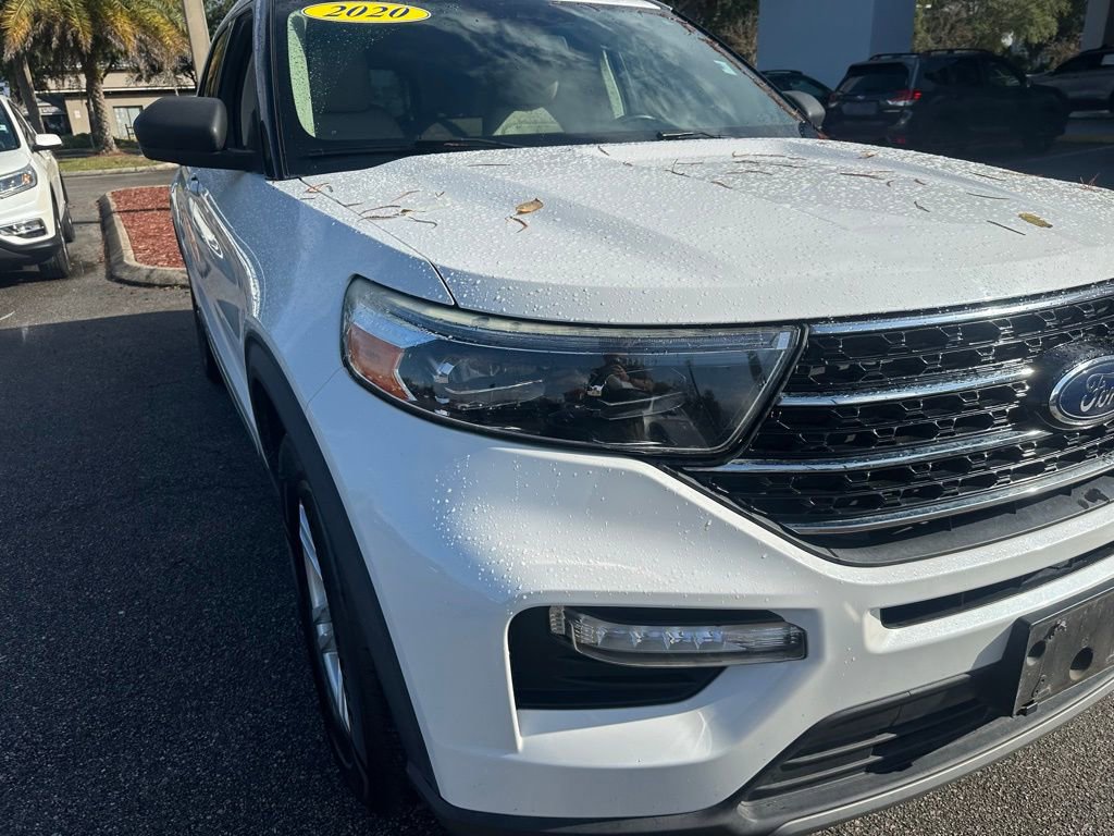 Used 2020 Ford Explorer XLT w/ Equipment Group 202A image 13