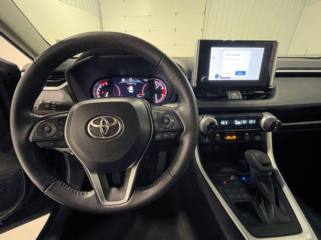 Used 2023 Toyota RAV4 XLE image 34