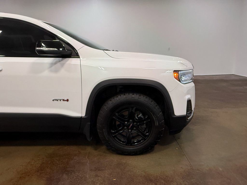 Used 2023 GMC Acadia AT4 image 32
