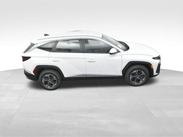 New 2026 Hyundai Tucson Blue SE image 32