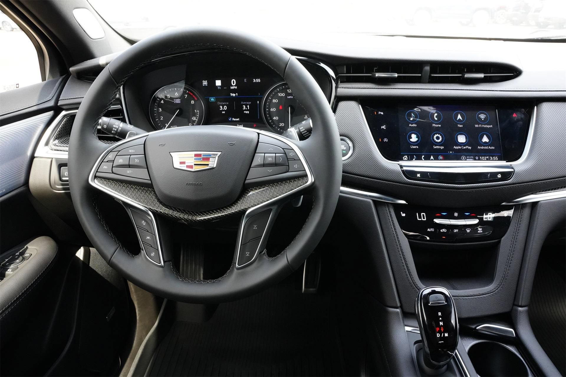 New 2025 Cadillac XT5 Sportv w/ LPO, Red Accent Package image 9