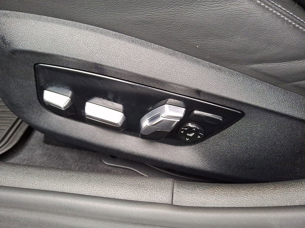 Used 2019 BMW M5 w/ Executive Package AWD/4WD image 10