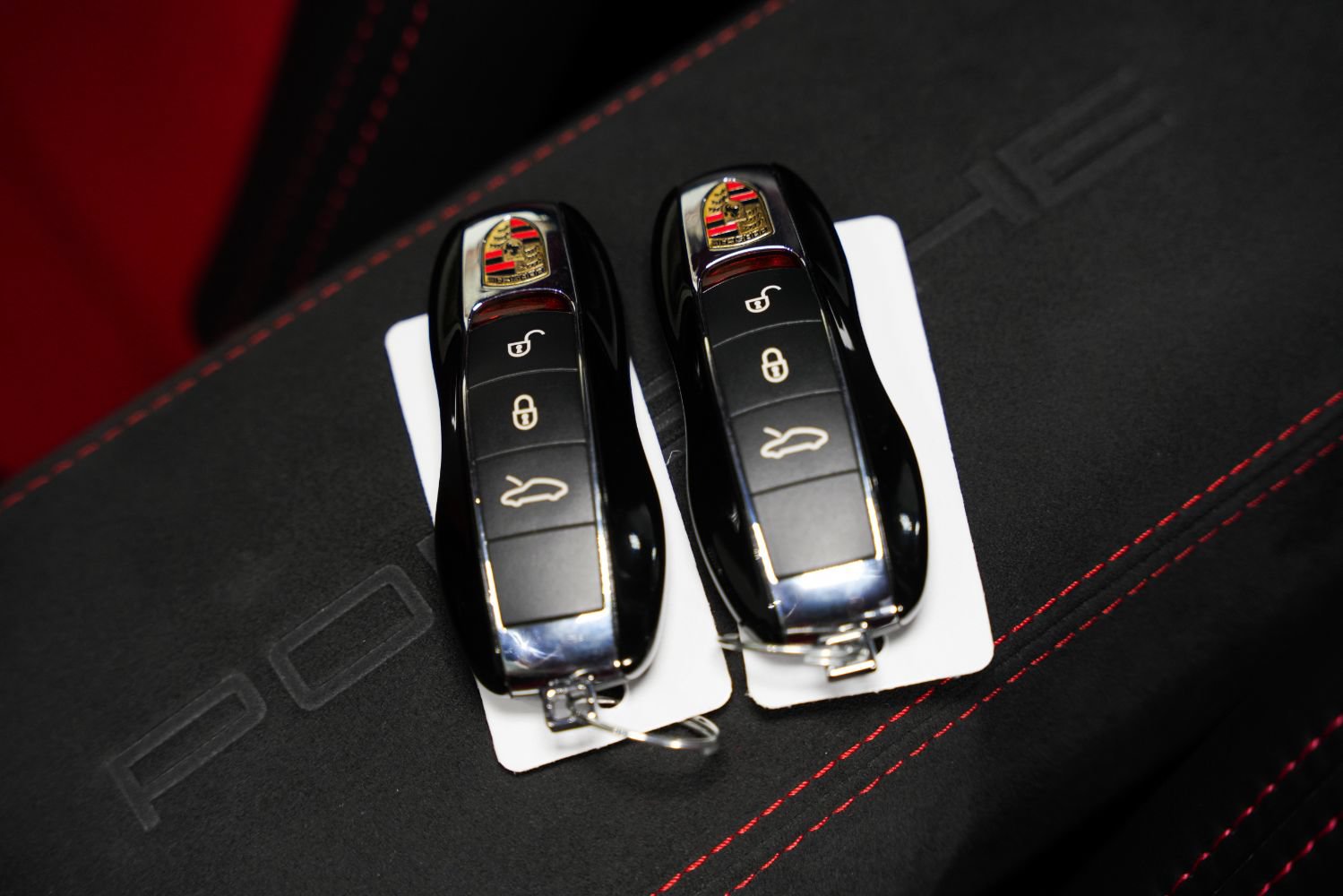 Used 2019 Porsche 911 GT2 RS RWD image 56