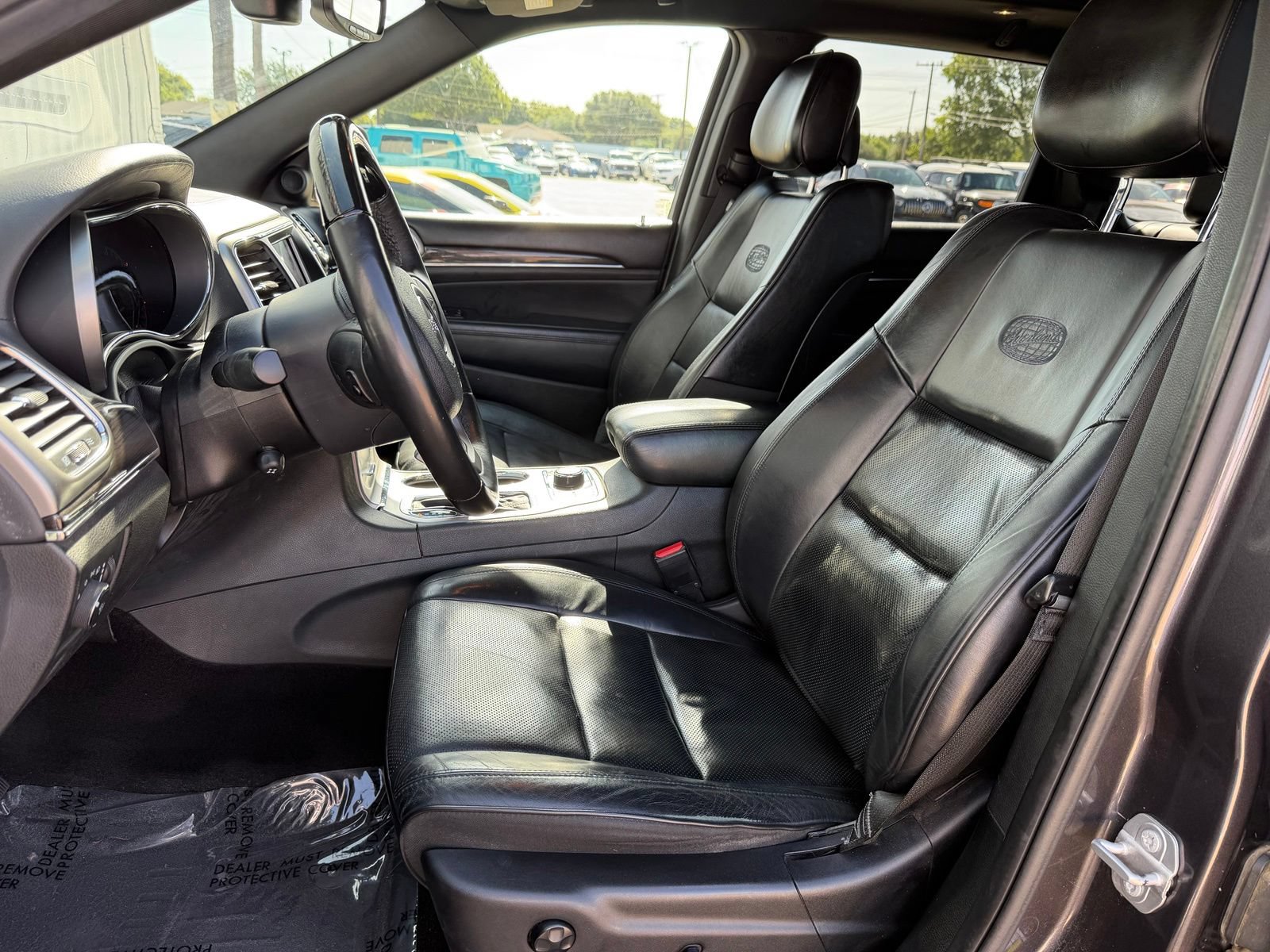 Used 2018 Jeep Grand Cherokee Overland AWD/4WD image 21