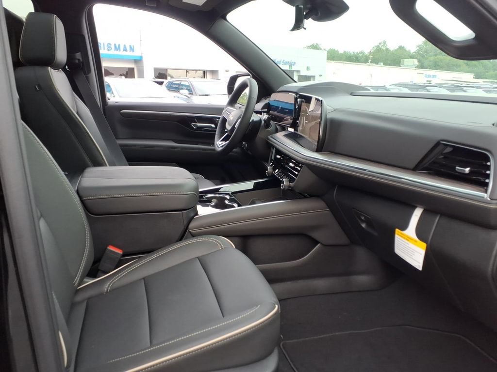 New 2026 Chevrolet Tahoe Premier AWD/4WD image 19