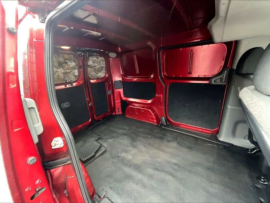 Used 2019 Nissan NV200 SV w/ Navigation Package image 25