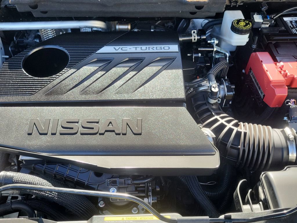 Used 2023 Nissan Rogue SV image 30