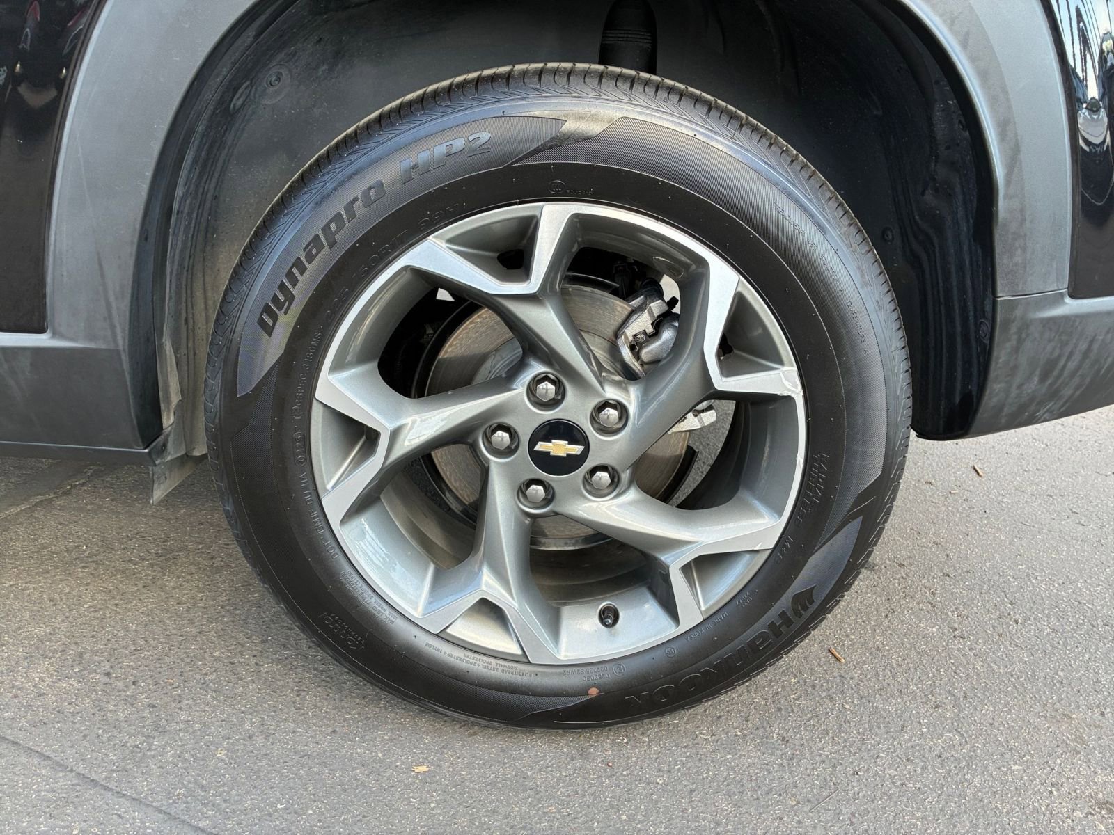 Used 2025 Chevrolet Trax LT image 29