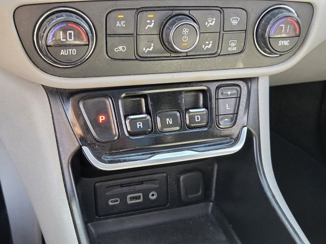 Used 2018 GMC Terrain SLT w/ Preferred Package FWD image 22