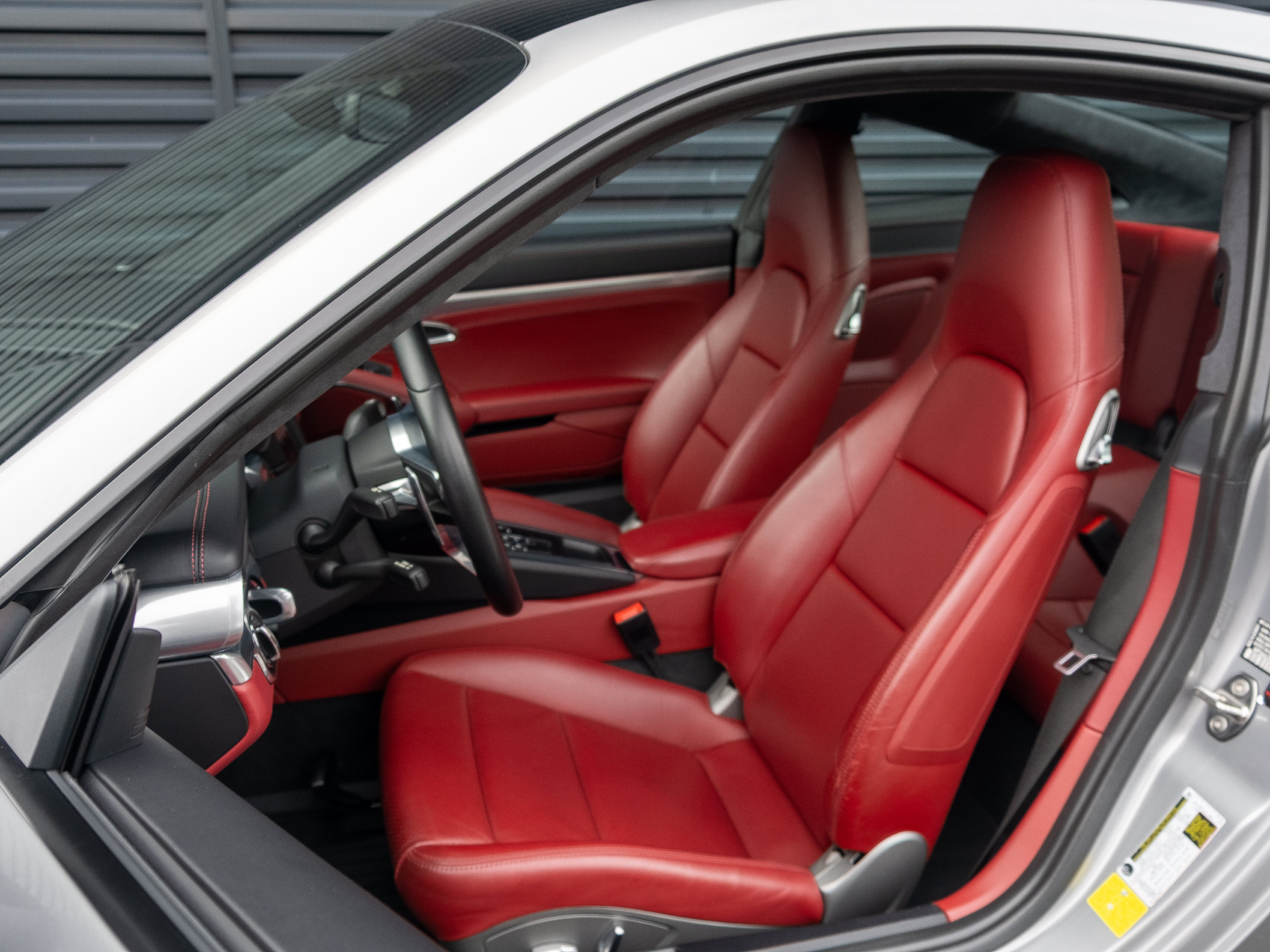 Certified 2019 Porsche 911 Carrera RWD image 5
