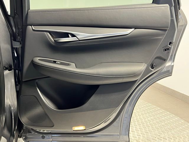 Certified 2025 INFINITI QX55 Luxe w/ Cargo Package image 31