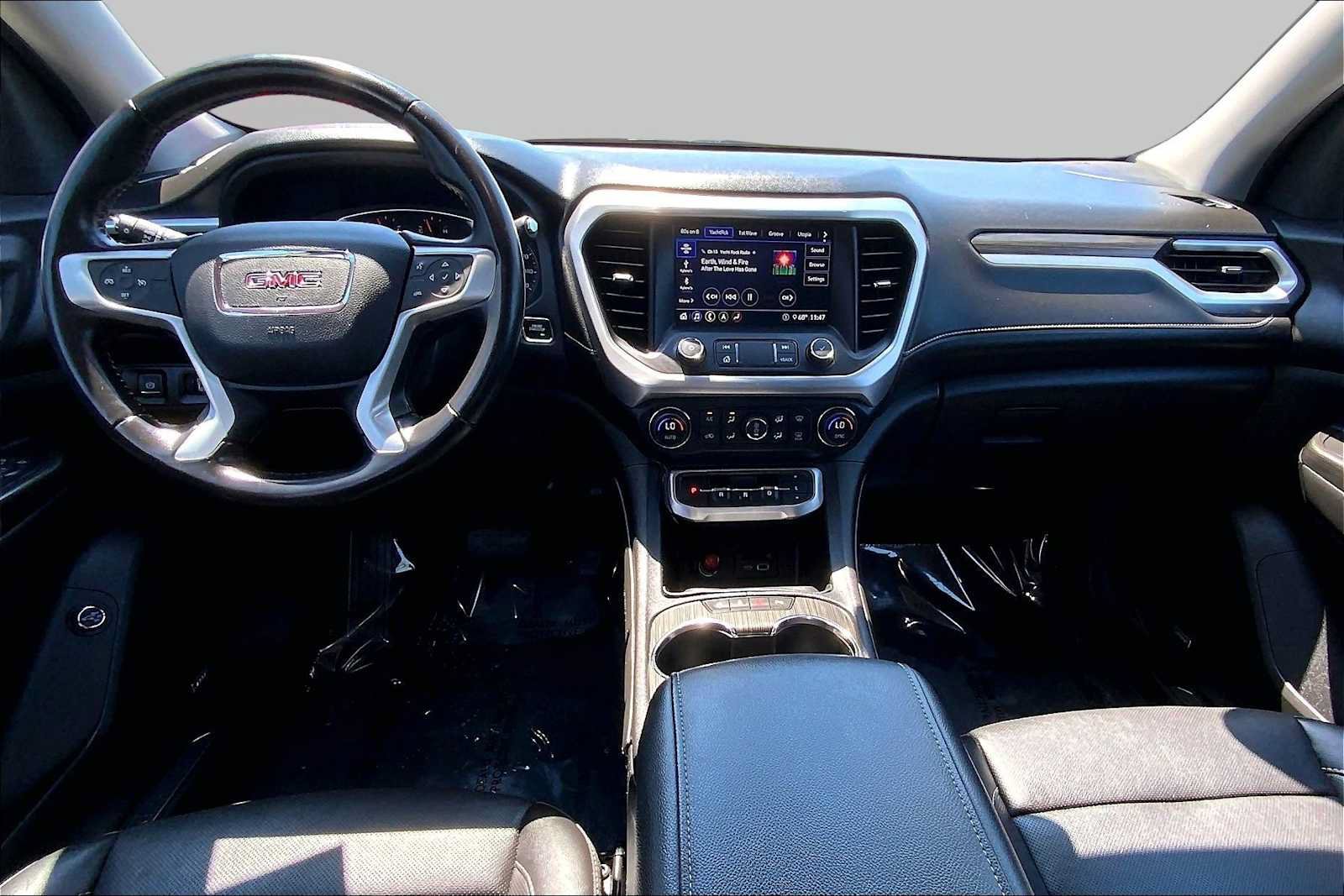 Used 2020 GMC Acadia SLT AWD/4WD image 15